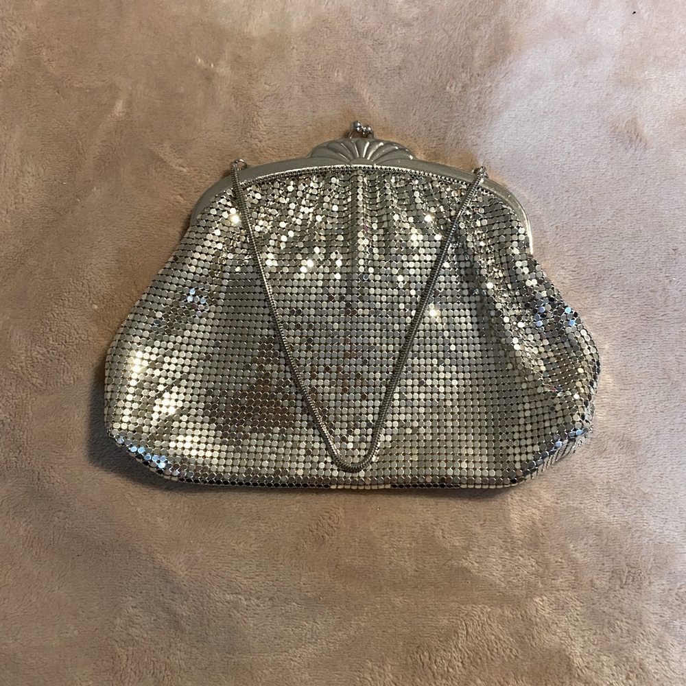 Rare Find! Pre-Loved Whiting and Davis Vintage silver mesh clutch